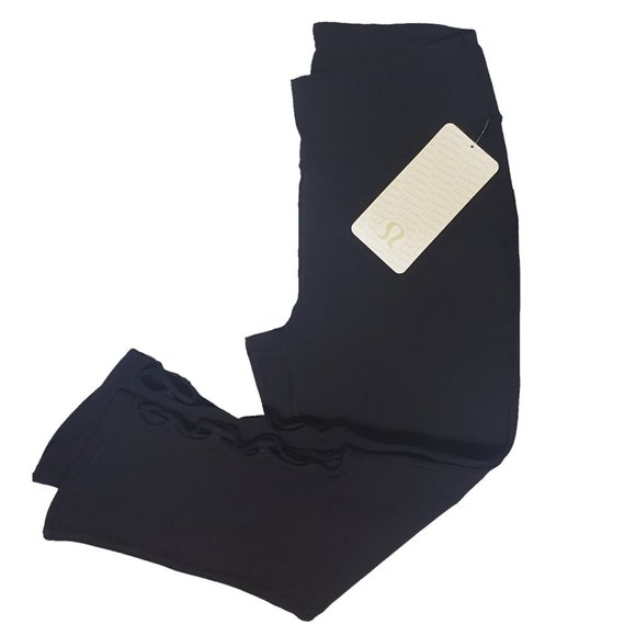 Lululemon Women's Tied To It Crop 21" Black - Picture 2 of 4